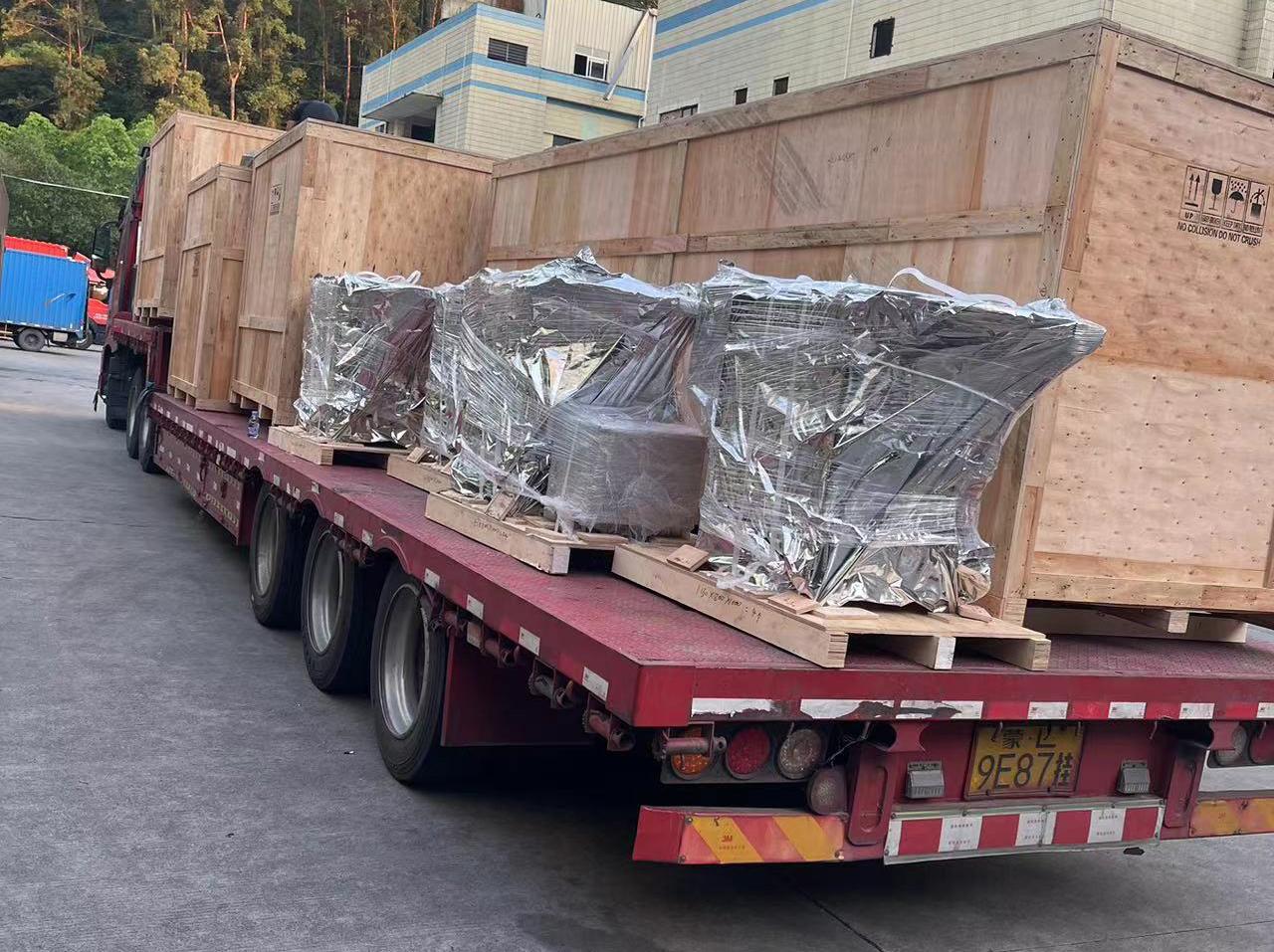 广州某机械装备包装案例